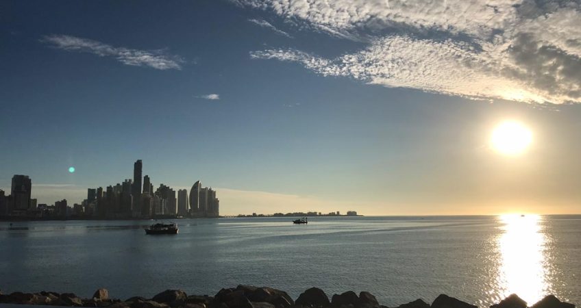 Vive cerca de la Cinta Costera de Panamá: compra tu propiedad ideal  